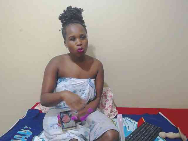 BlackkBerryy bongacams