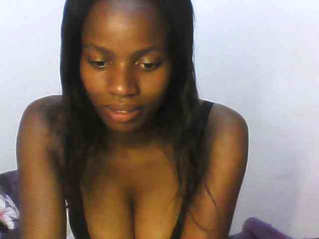Sexxytasha1 webcam