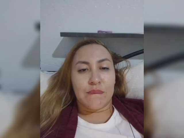 Milota – webcam model profile photo