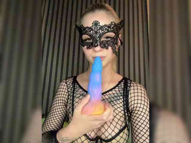 -LittleWitch- webcam