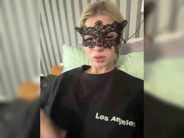 -LittleWitch- webcam