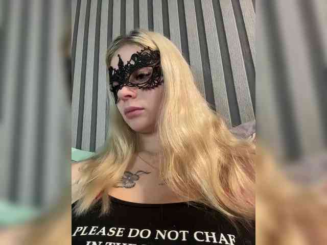 -LittleWitch- webcam