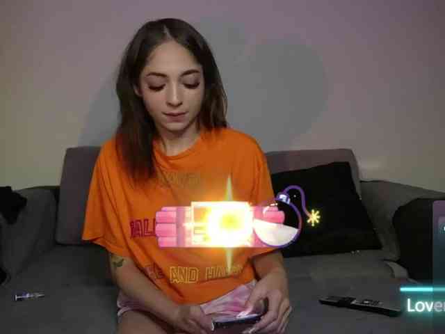 dahliacruzzz21 webcam
