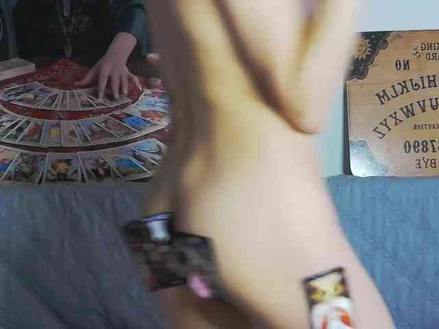 dahliacruzzz21 webcam