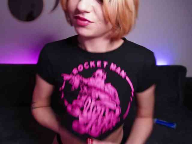 dahliacruzzz21 webcam