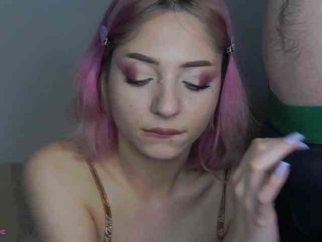 dahliacruzzz21 webcam