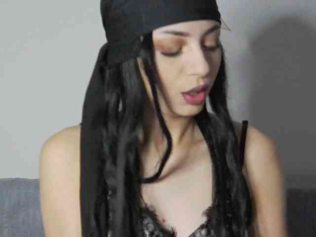 dahliacruzzz21 webcam