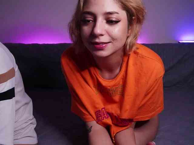 dahliacruzzz21 webcam