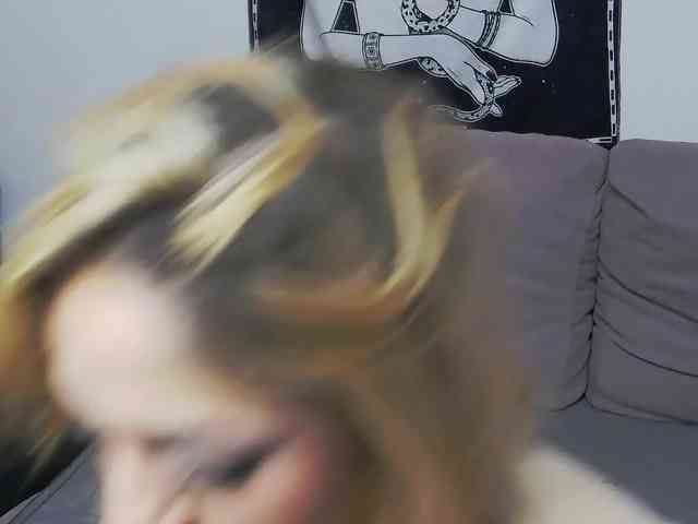 dahliacruzzz21 webcam