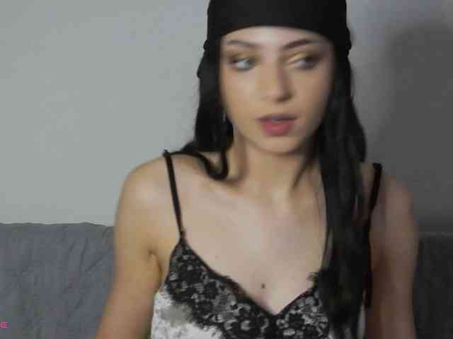 dahliacruzzz21 webcam