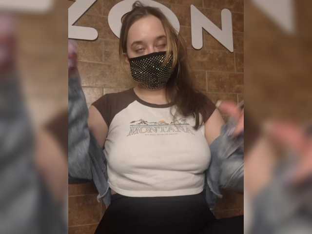 eridaamorous-1's BongaCams show and profile