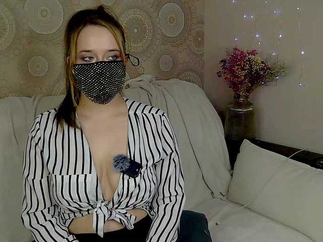 eridaamorous-1's BongaCams show and profile