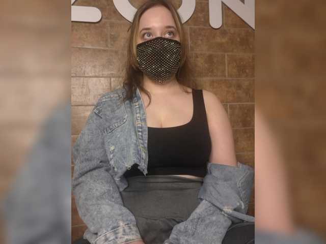 eridaamorous-1's BongaCams show and profile