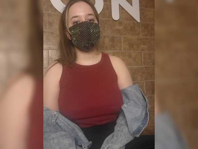 eridaamorous-1's BongaCams show and profile