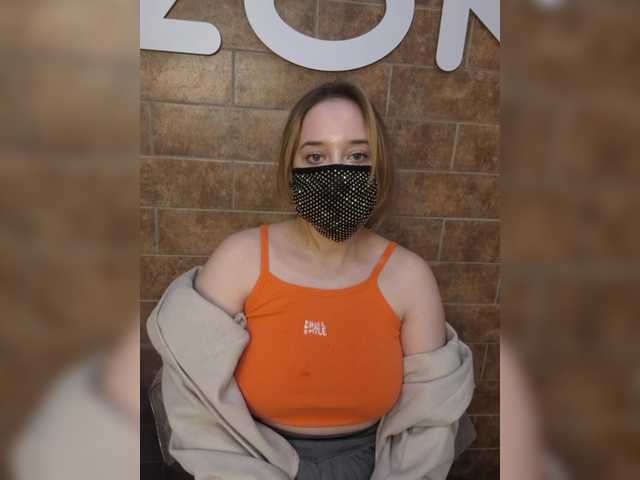 eridaamorous-1's BongaCams show and profile