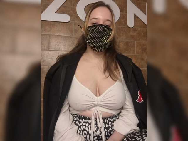 eridaamorous-1's BongaCams show and profile