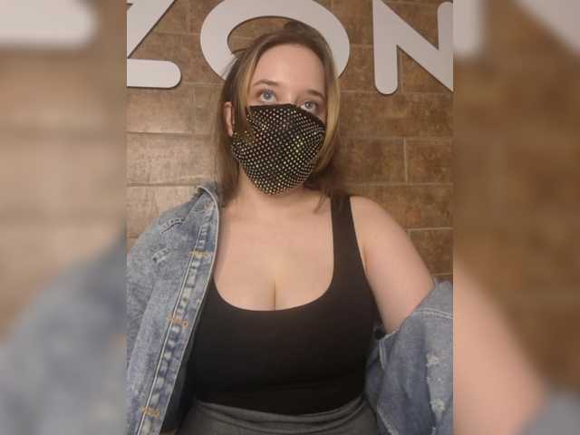 eridaamorous-1's BongaCams show and profile