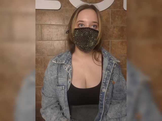 eridaamorous-1's BongaCams show and profile