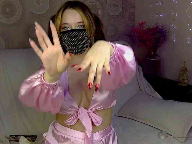 EridaAmorous-1 webcam