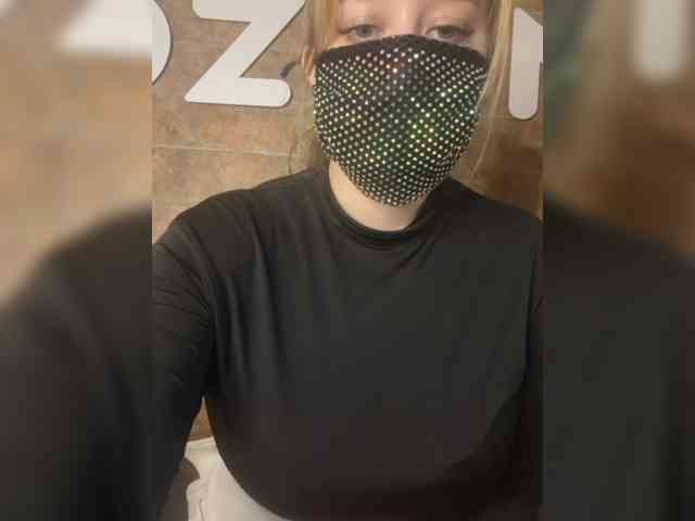 eridaamorous-1 Live Webcam on BongaCams