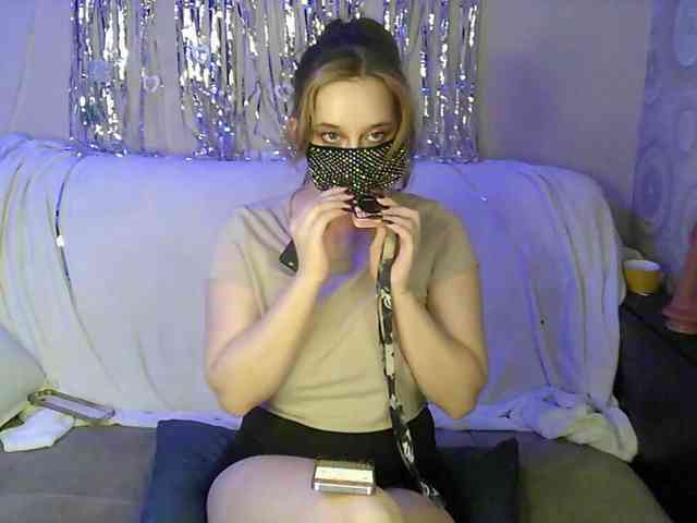 EridaAmorous-1 webcam