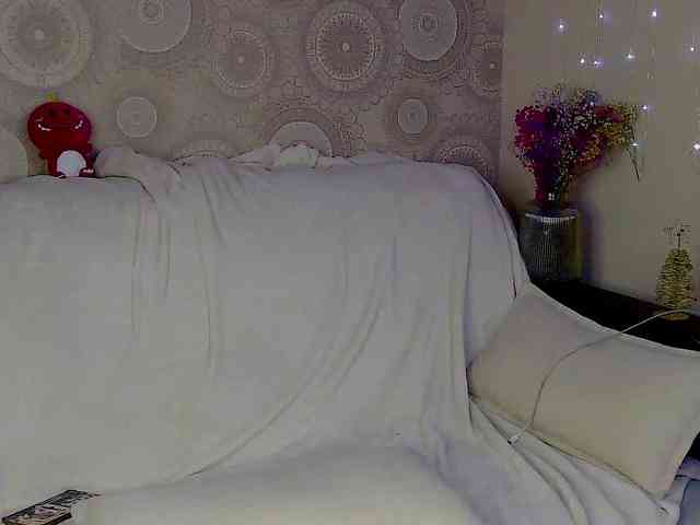 EridaAmorous-1 webcam