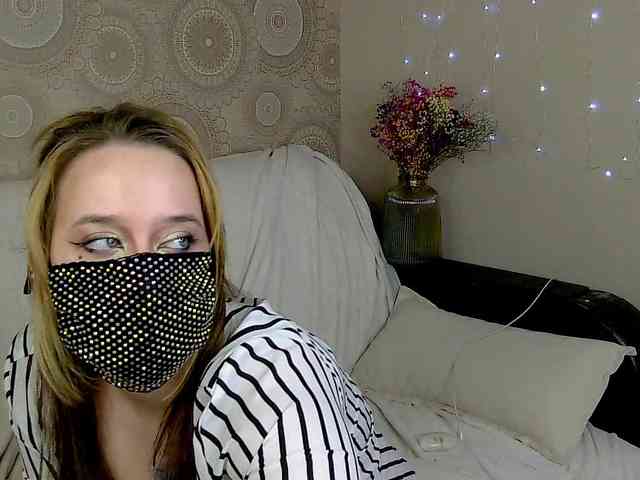 EridaAmorous-1 webcam