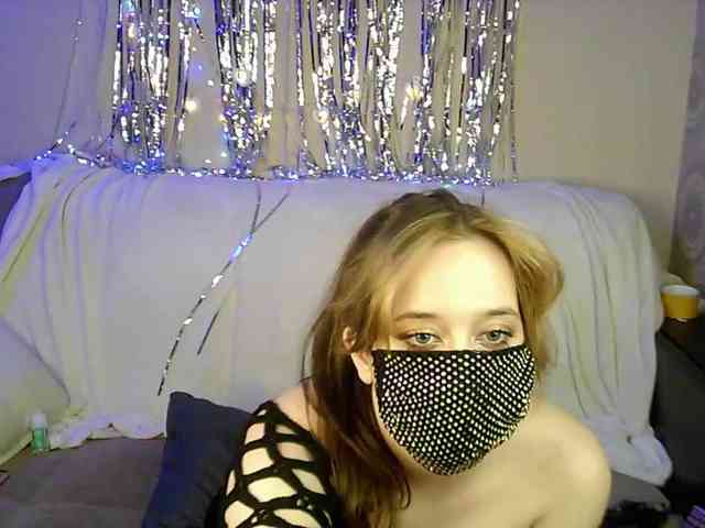 EridaAmorous-1 webcam