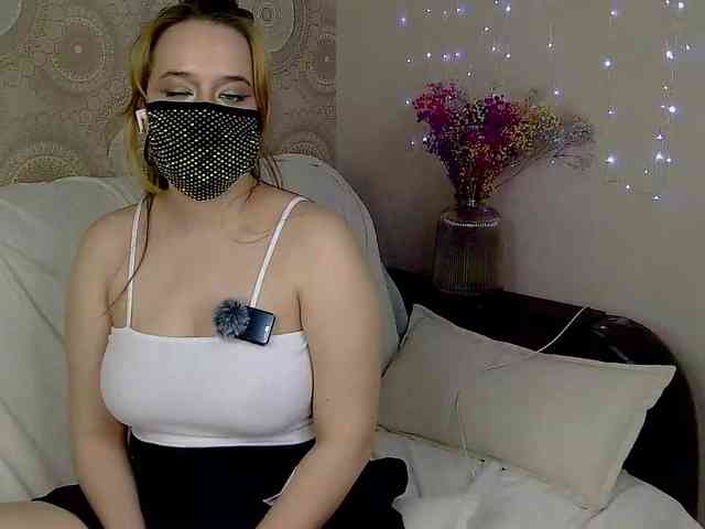 EridaAmorous-1 webcam