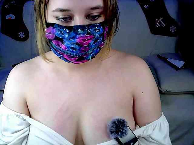 EridaAmorous-1 webcam