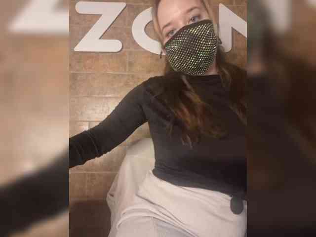 eridaamorous-1 Live Webcam on BongaCams