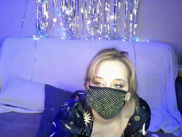 EridaAmorous-1 webcam