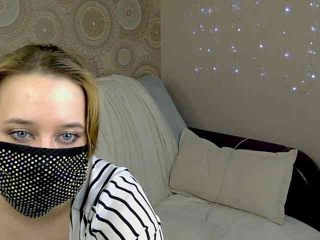 EridaAmorous-1 webcam