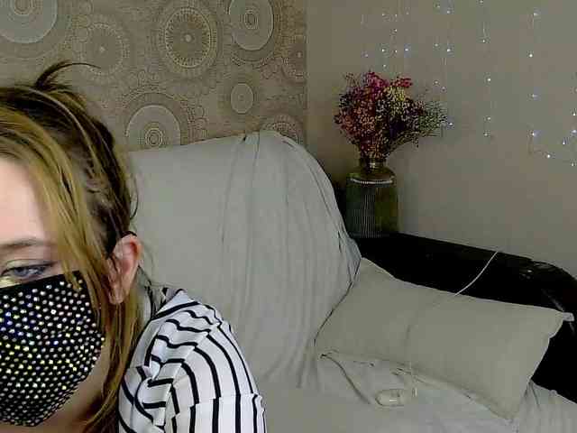 EridaAmorous-1 webcam