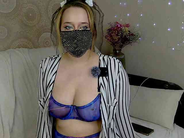 EridaAmorous-1 webcam