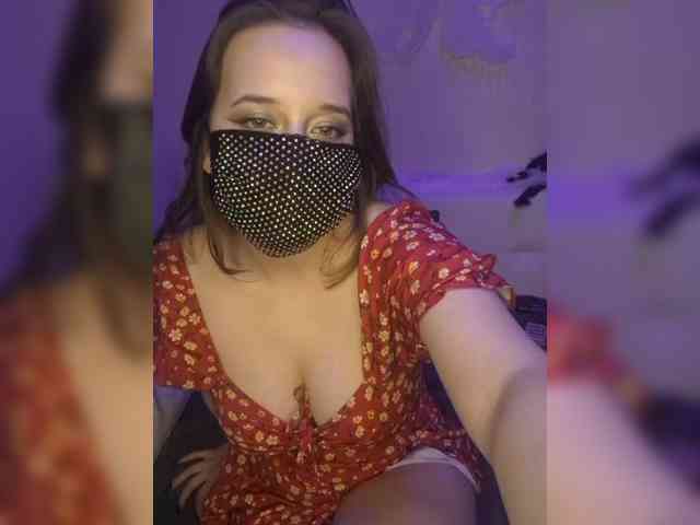 EridaAmorous-1 webcam