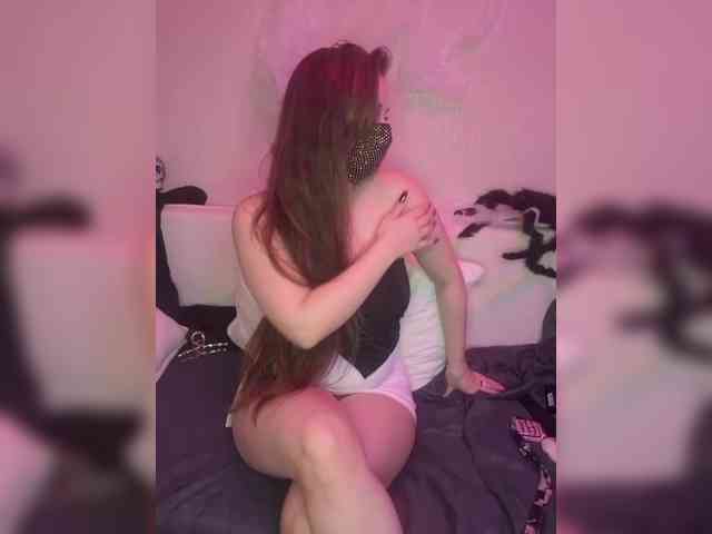 EridaAmorous-1 webcam