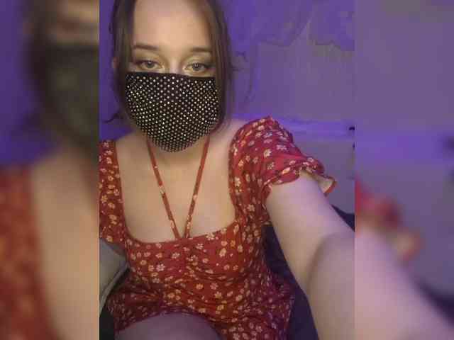 EridaAmorous-1 webcam