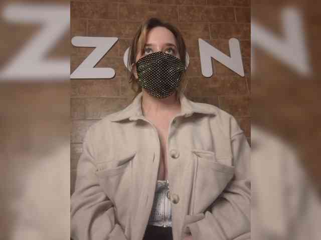 EridaAmorous-1 webcam