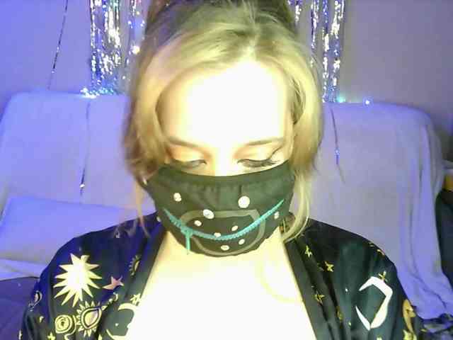 EridaAmorous-1 webcam