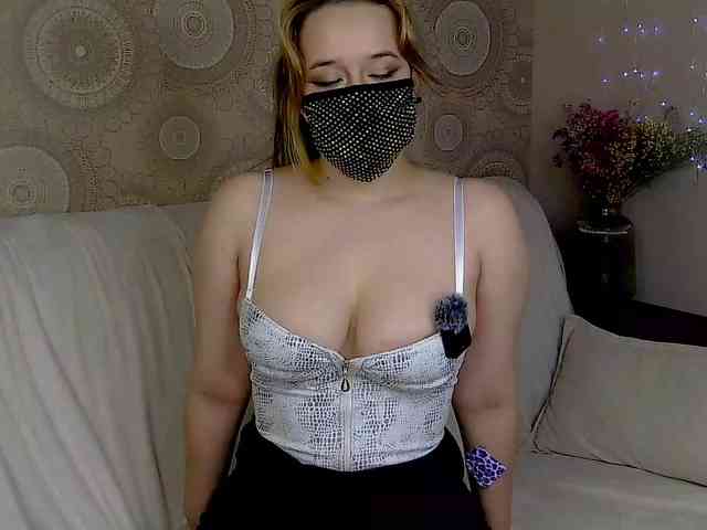 EridaAmorous-1 webcam