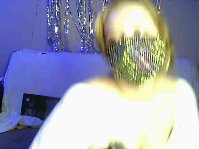 EridaAmorous-1 webcam