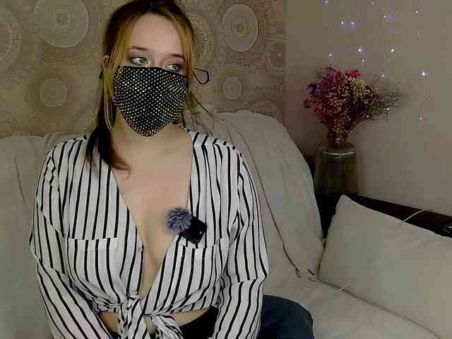 EridaAmorous-1 webcam