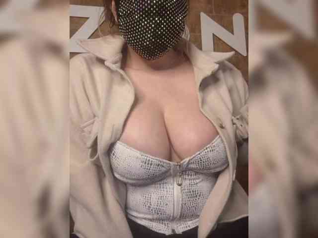 EridaAmorous-1 webcam