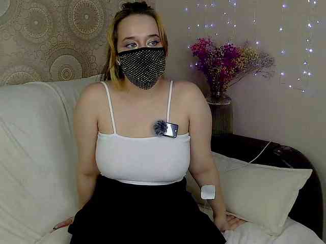 EridaAmorous-1 webcam