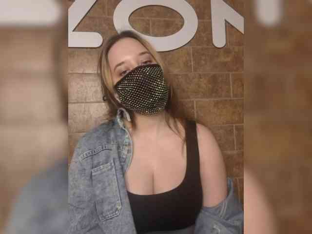 EridaAmorous-1 webcam