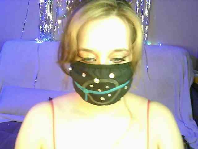 EridaAmorous-1 webcam