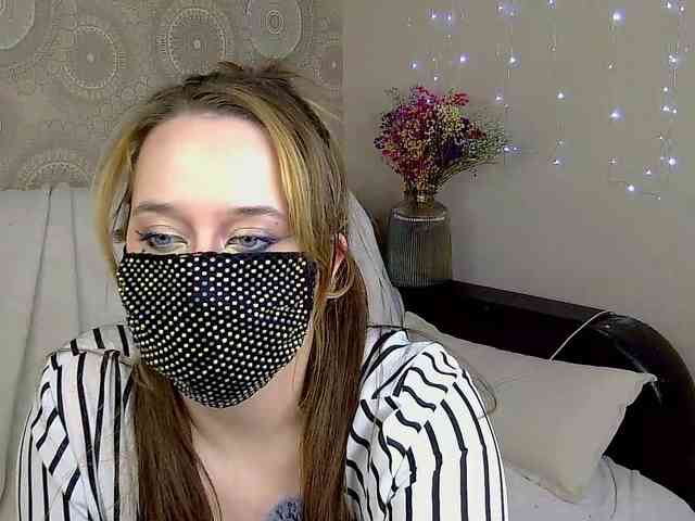 EridaAmorous-1 webcam