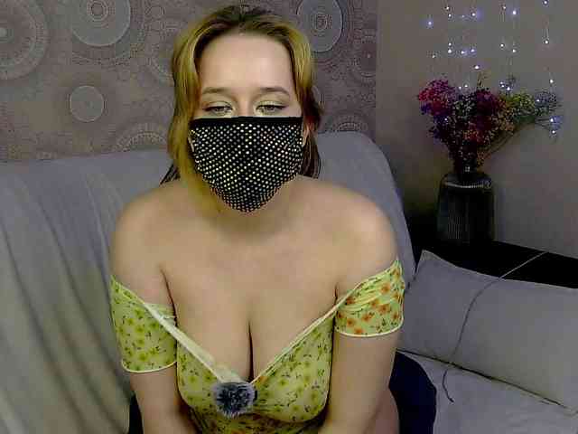 EridaAmorous-1 webcam