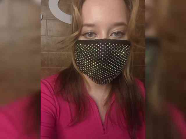 EridaAmorous-1 webcam